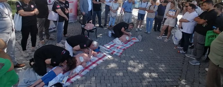 İzmir İl Millî Eğitim Müdürlüğü "Dünya İlk Yardım Günü" Etkinlikleri